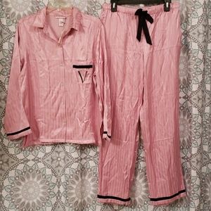 New! With tags Womens Victoria's Secret satin PJ s